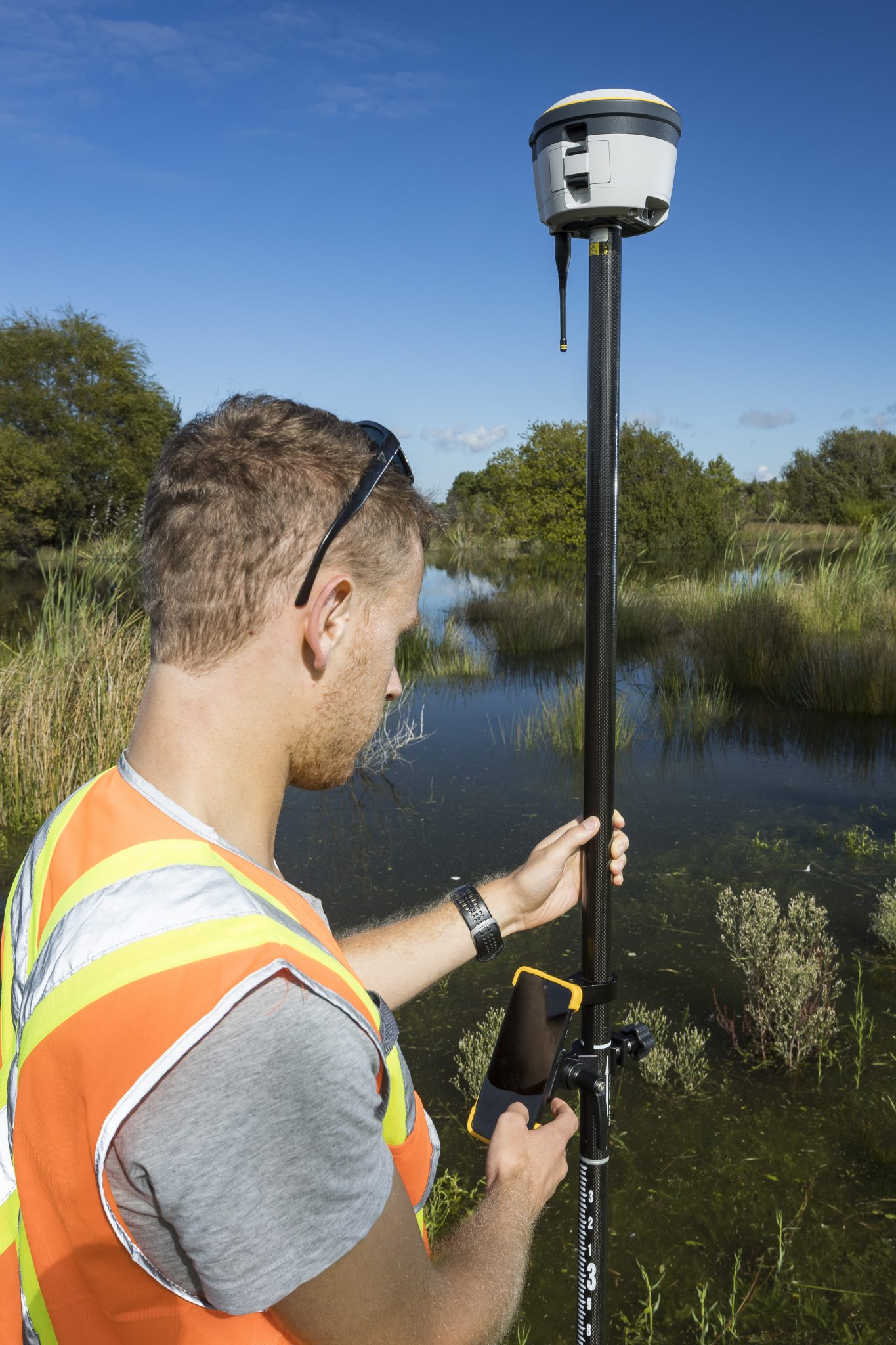 Trimble Release the TDC6 Data Collector - Survey Solutions Group