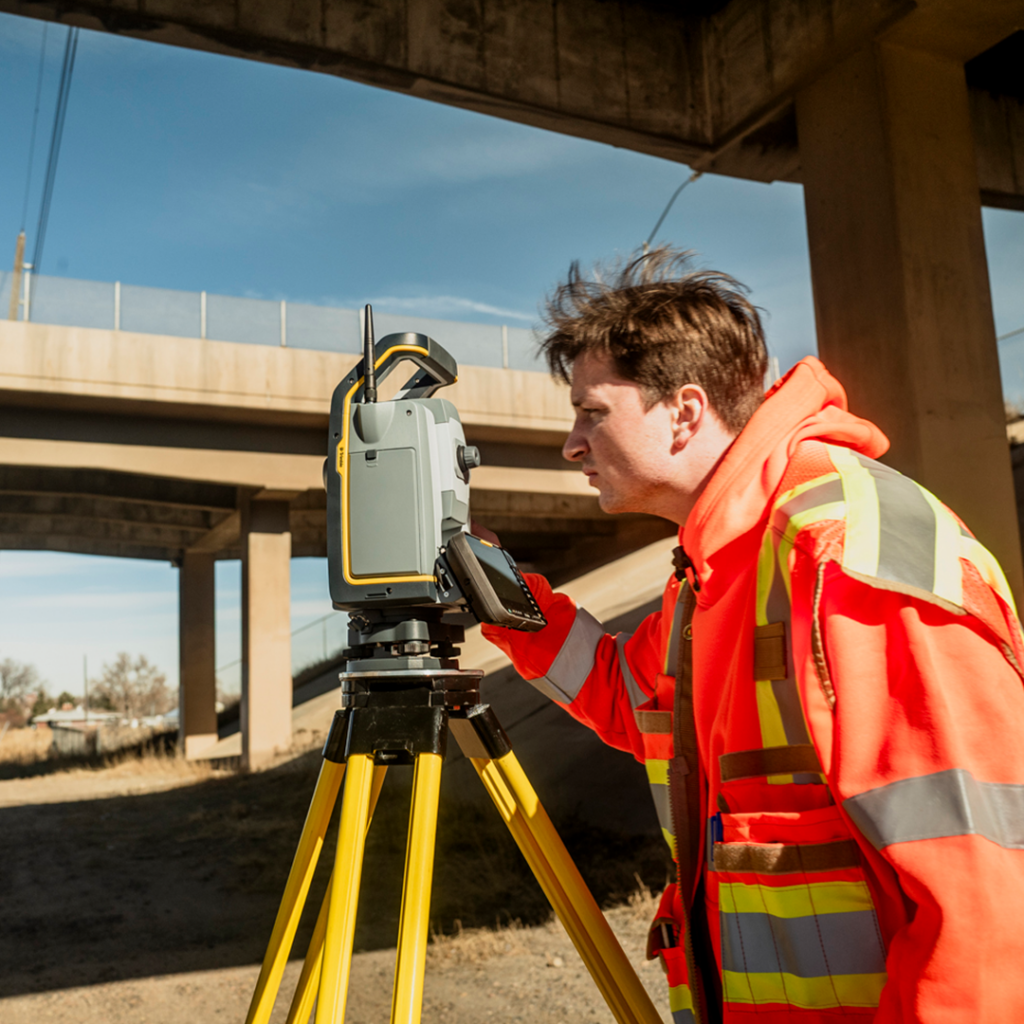 Trimble T70 - Image 16